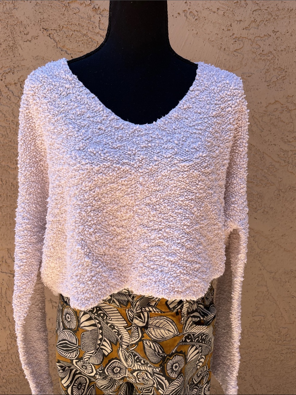 Free People Cropped Textured V-Neck Pullover Sweater in Cream